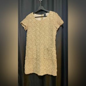 70s style Textured Mini Dress w/ Front Pockets